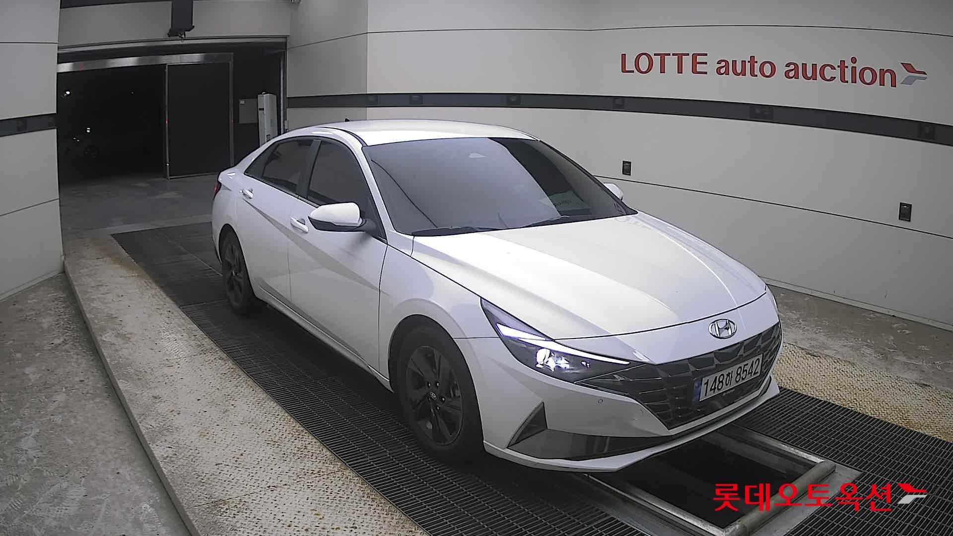 2021 - hyundai avante