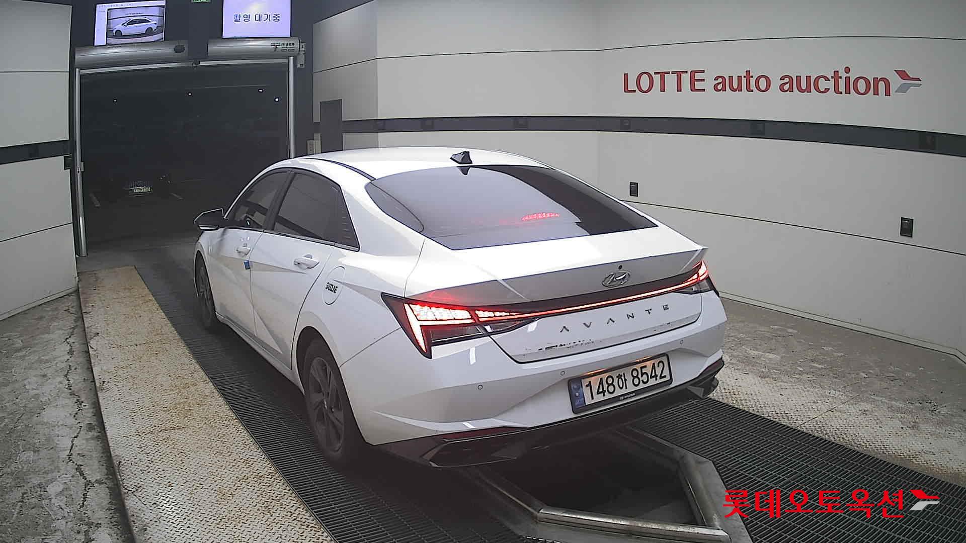 2021 - hyundai avante