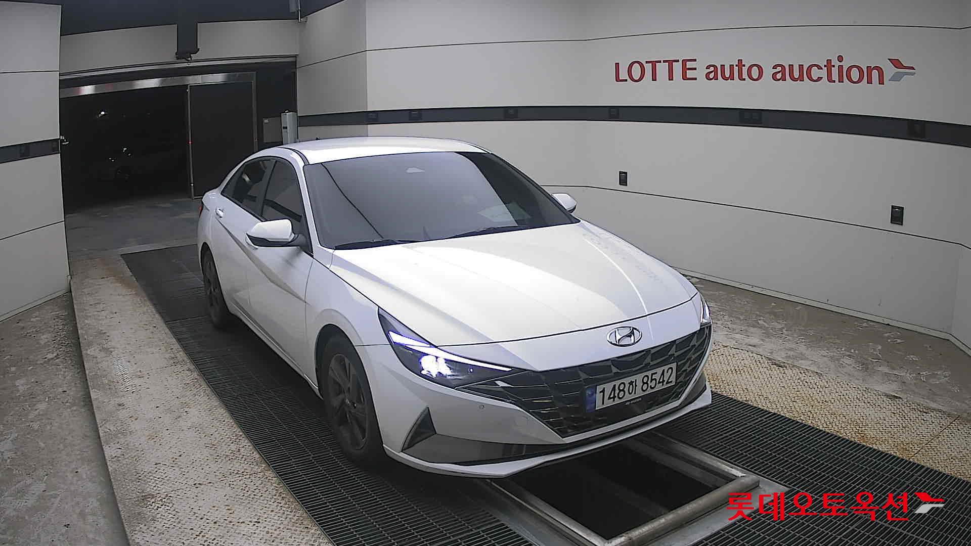 2021 - hyundai avante