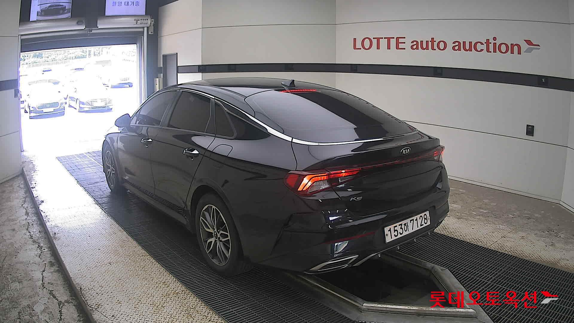 2020 - kia k5
