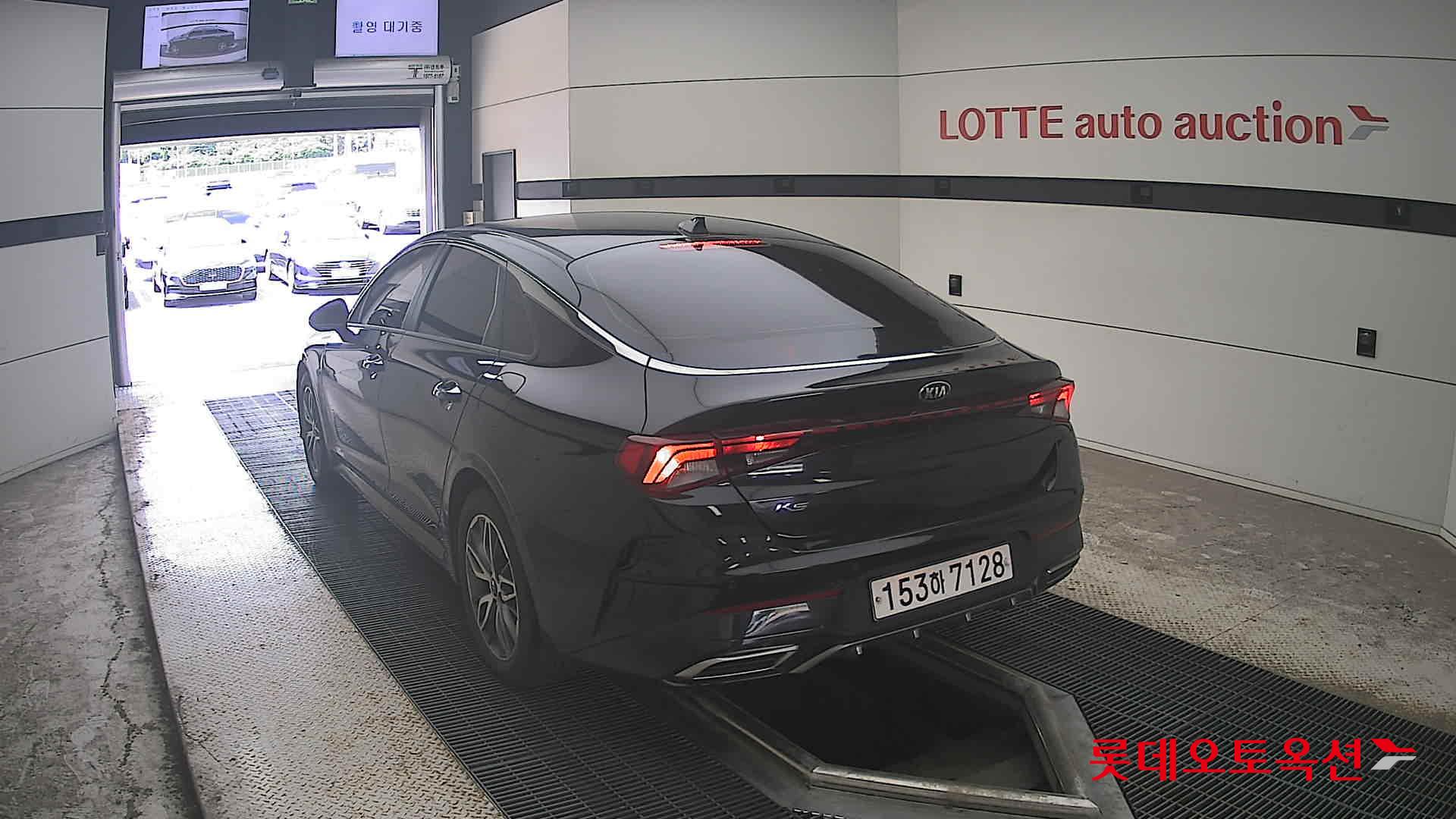 2020 - kia k5