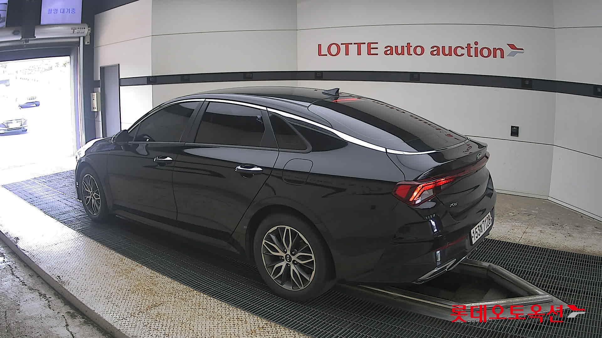 2020 - kia k5