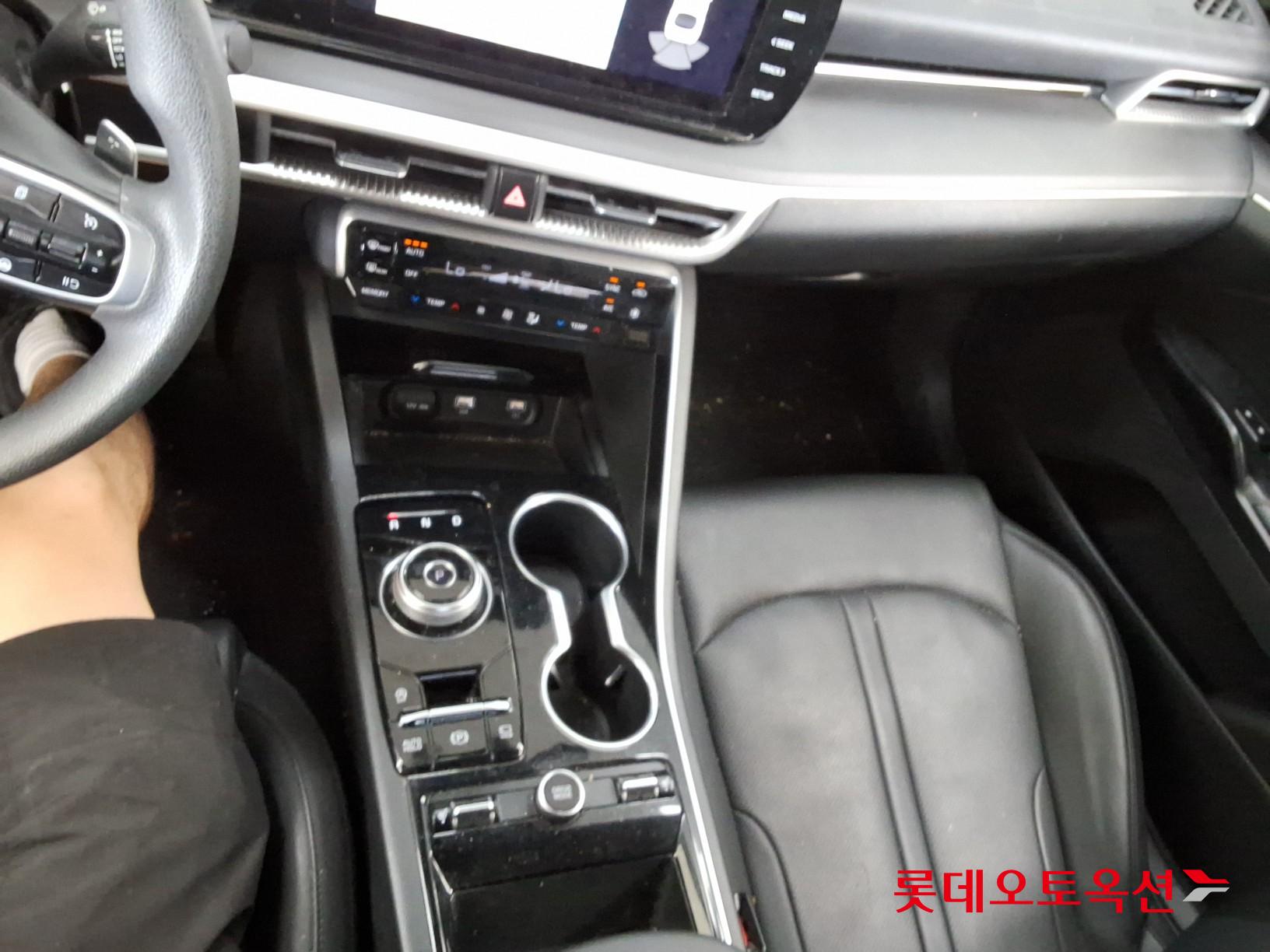 2020 - kia k5