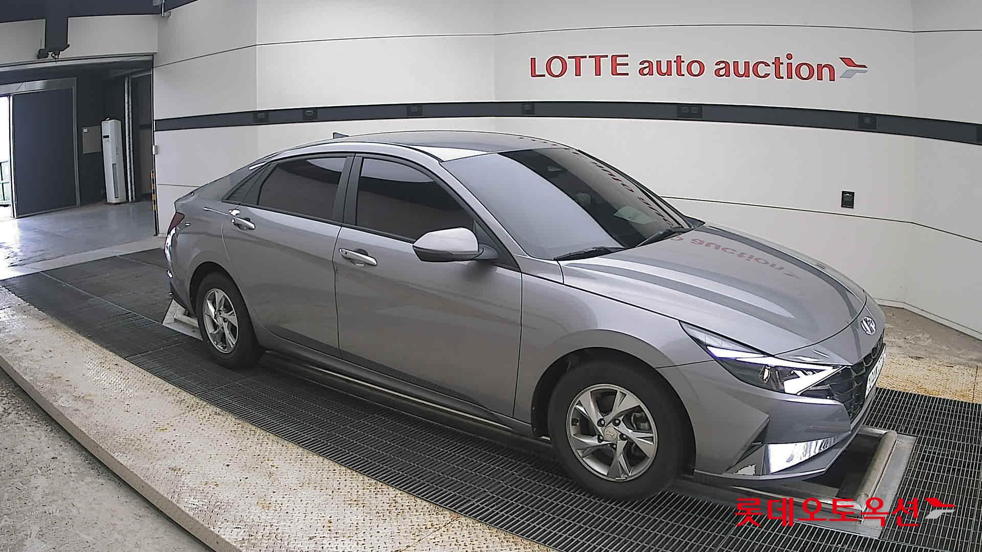 2021 - hyundai avante