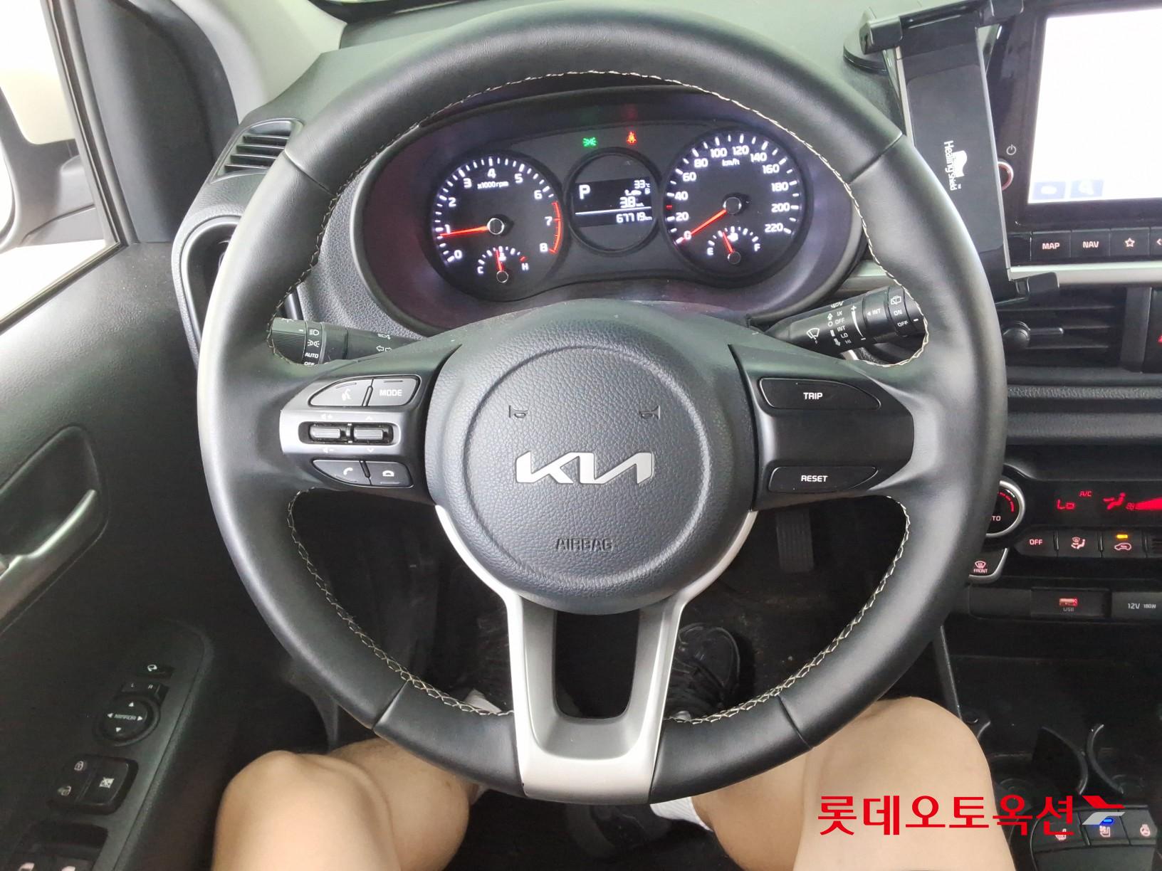 2022 - kia morning