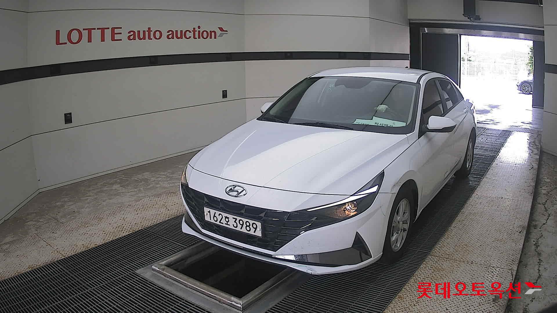 2021 - hyundai avante