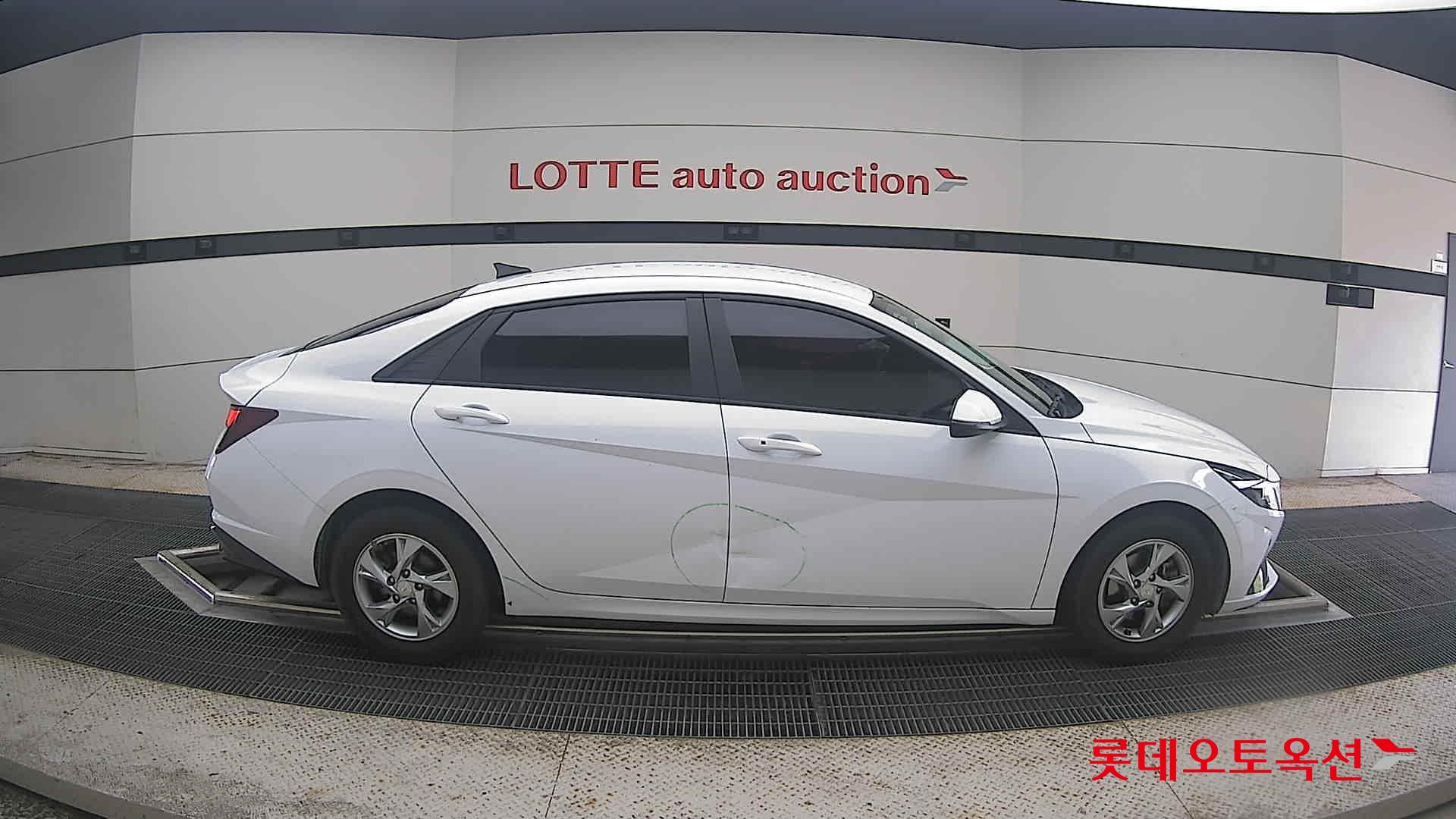 2021 - hyundai avante