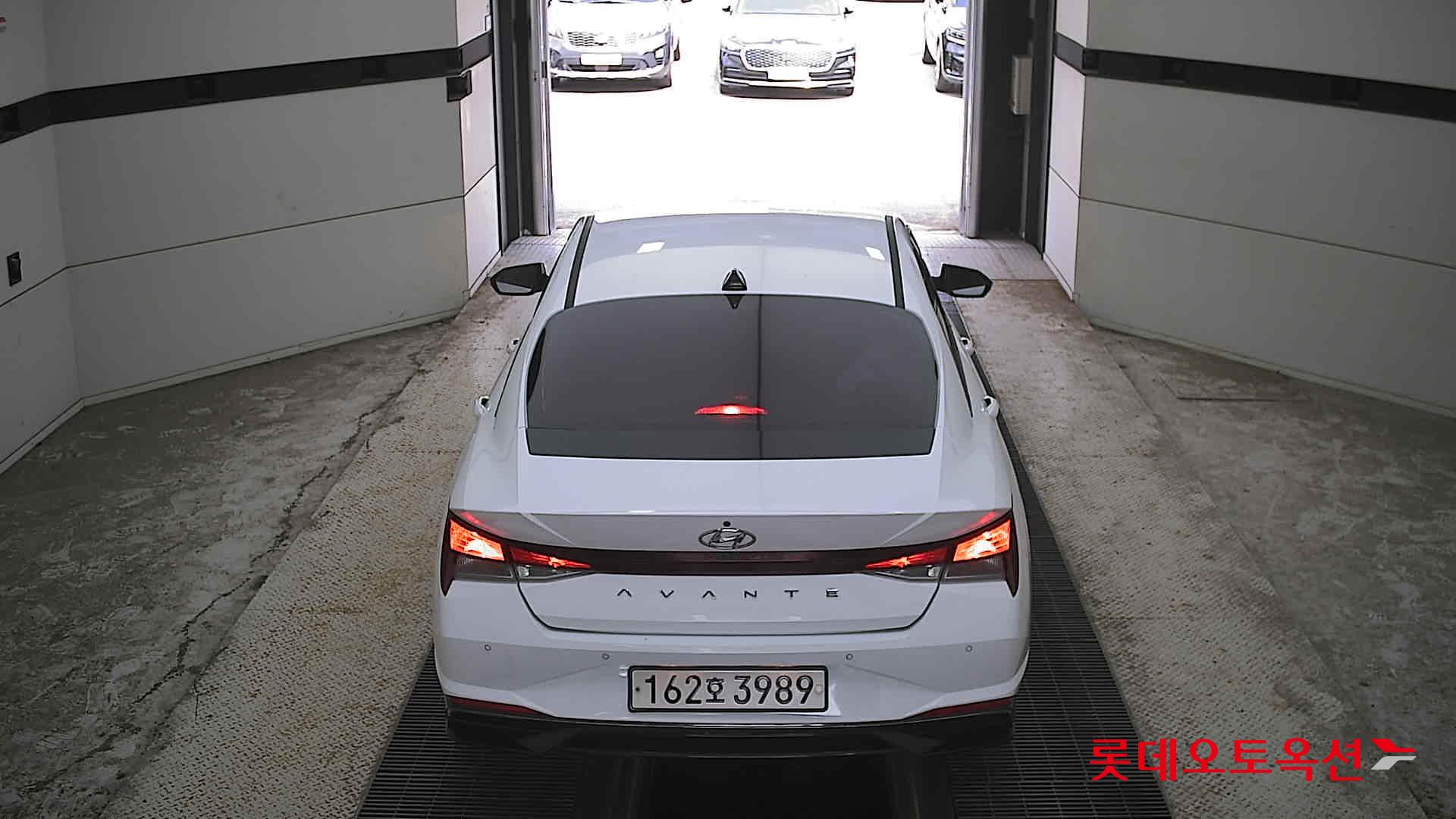 2021 - hyundai avante