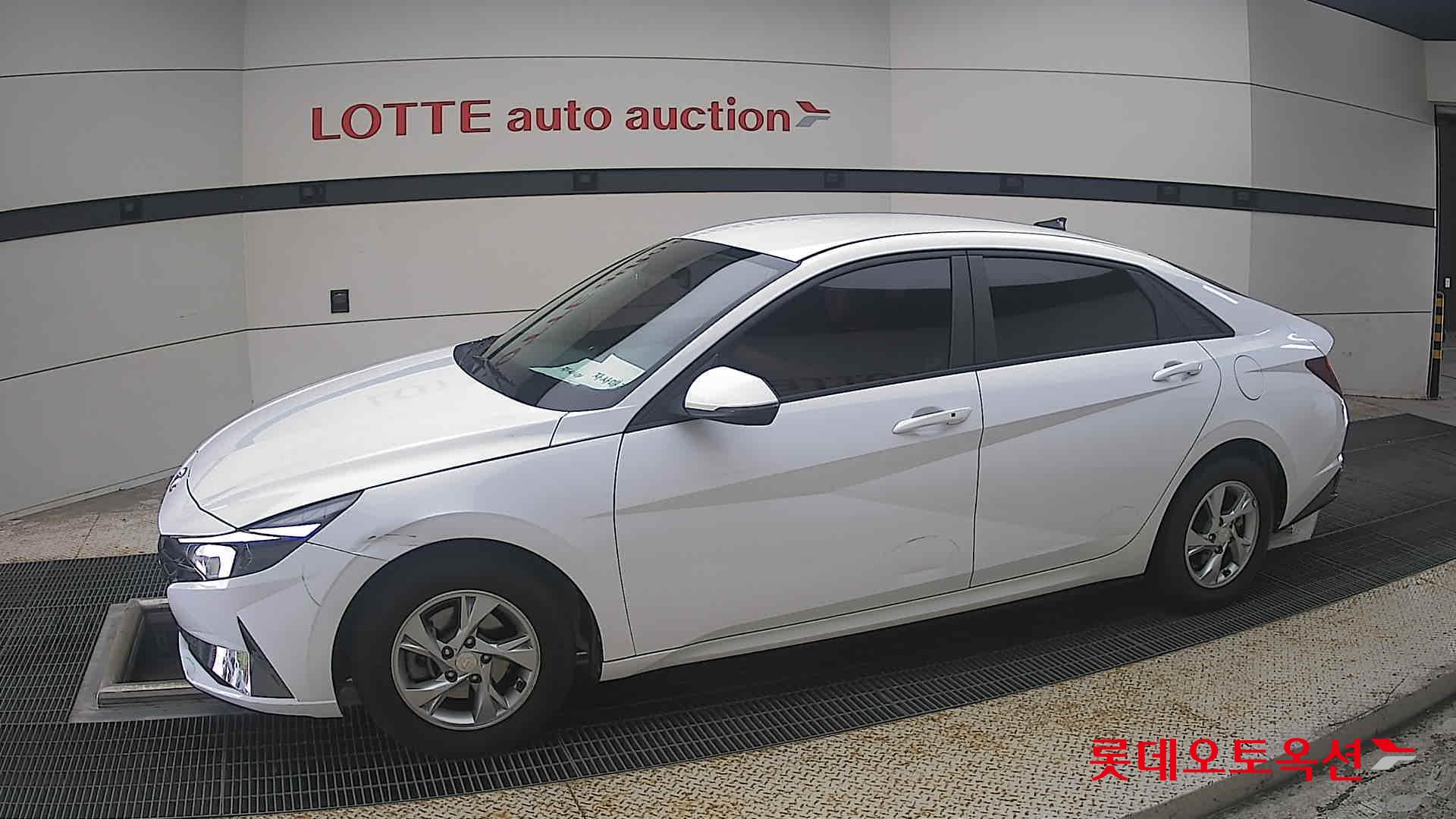 2021 - hyundai avante