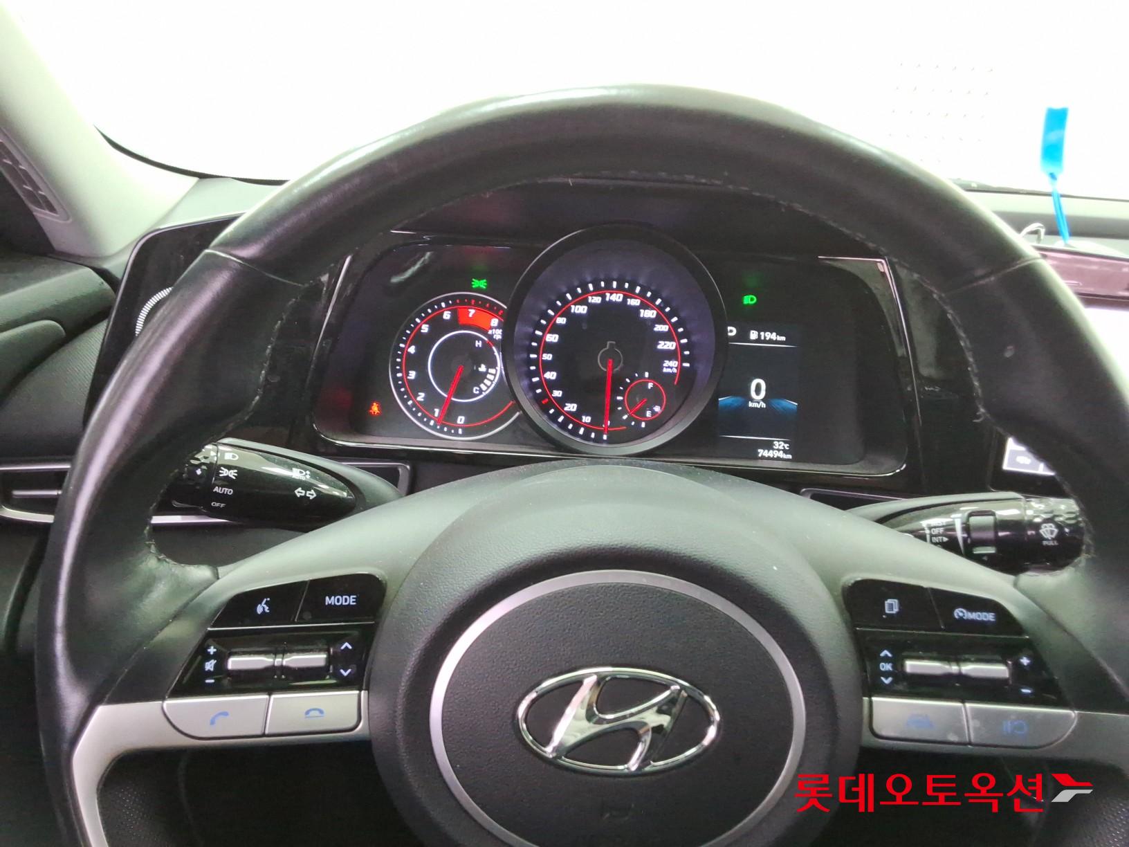 2021 - hyundai avante