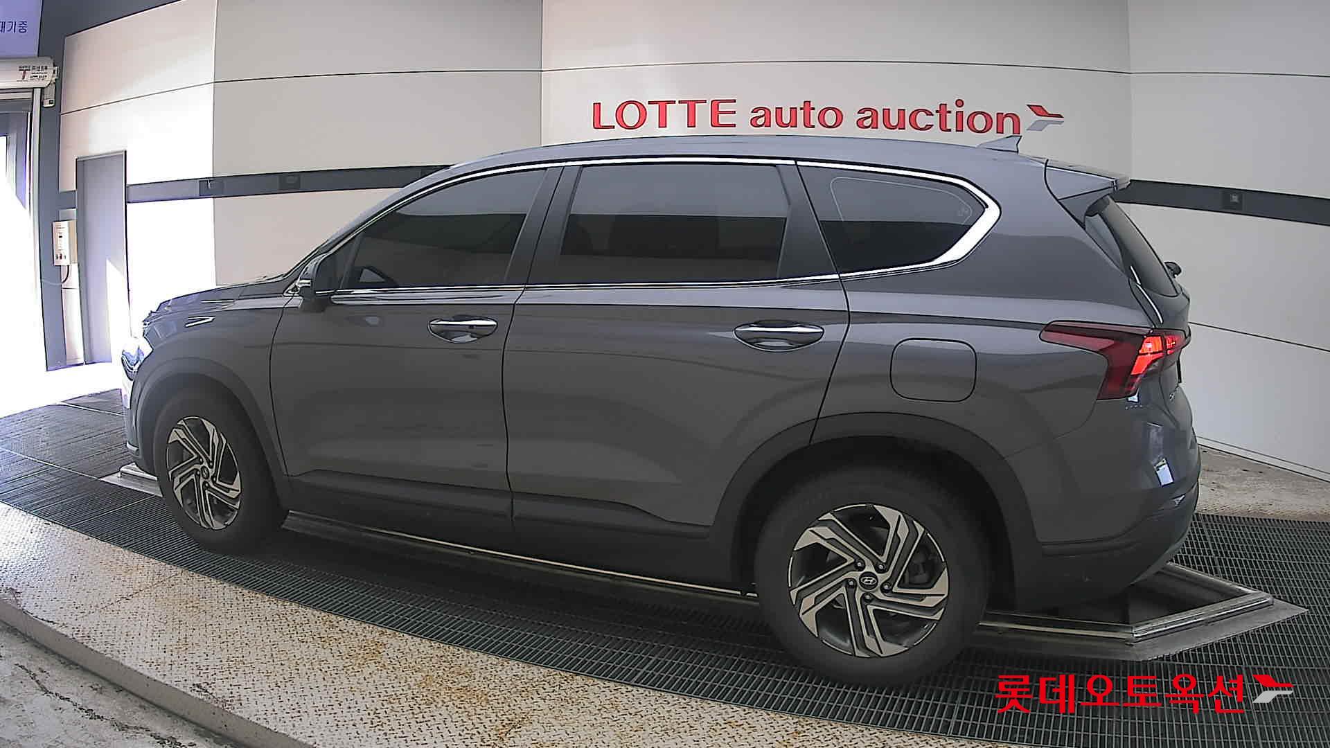 2022 - hyundai santafe