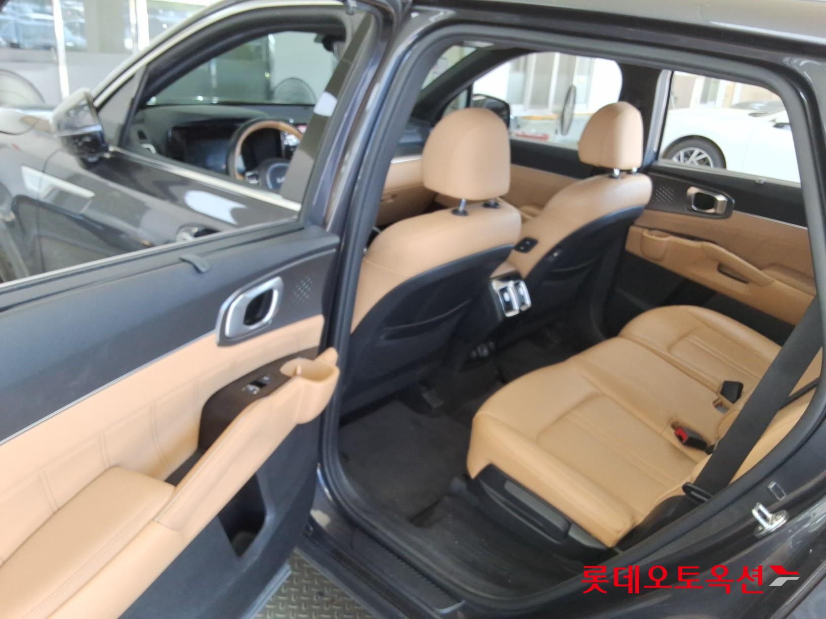2022 - kia sorento