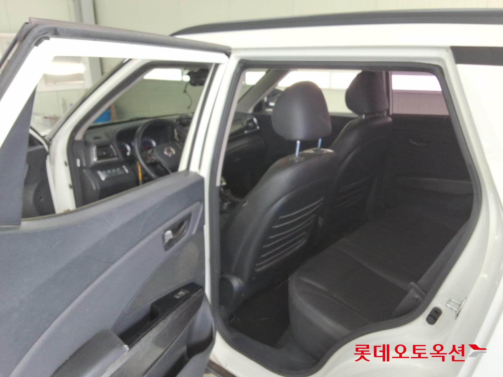 2021 - ssangyong tivoli