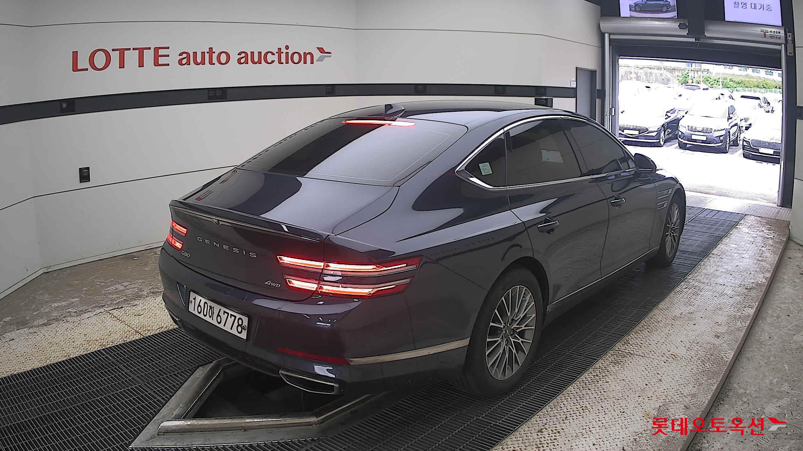 2021 - genesis g80
