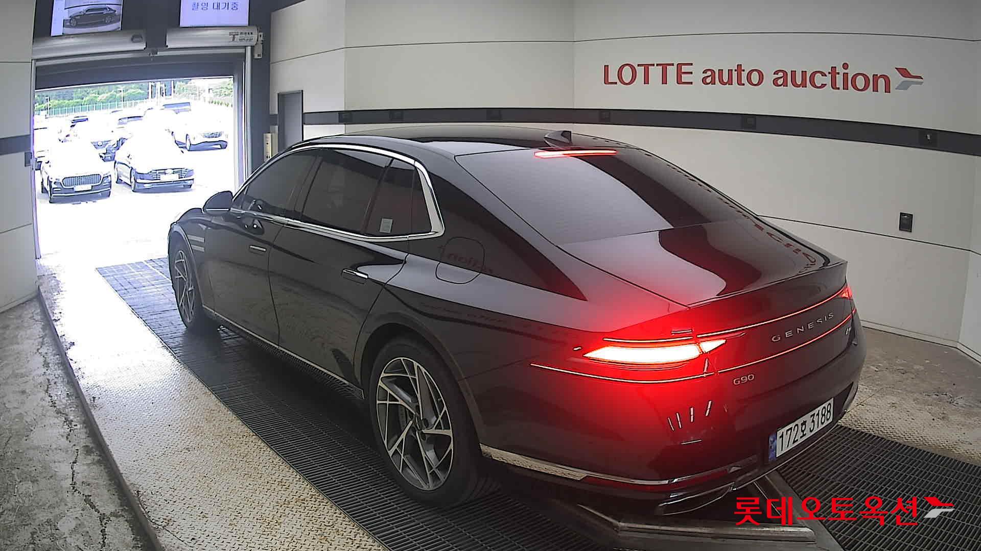 جينيسيس G90 2022 — صورة 10