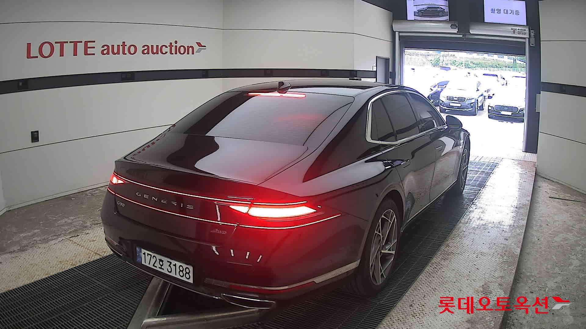 جينيسيس G90 2022 — صورة 13