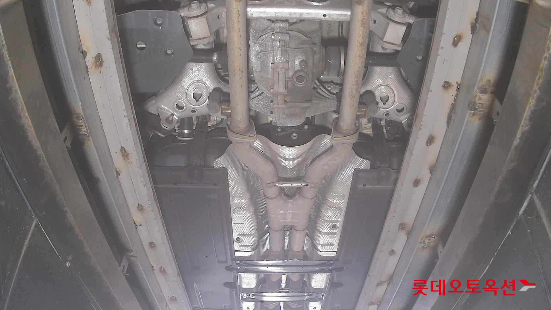 جينيسيس G90 2022 — صورة 27