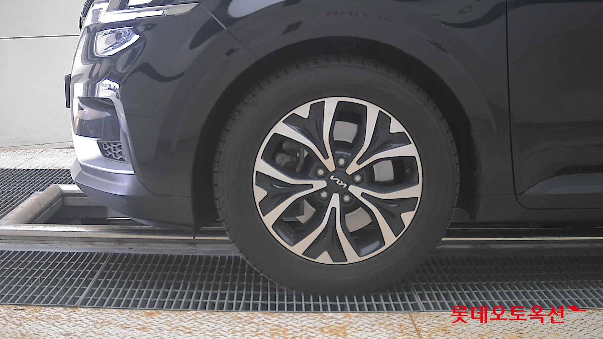 2022 - kia carnival