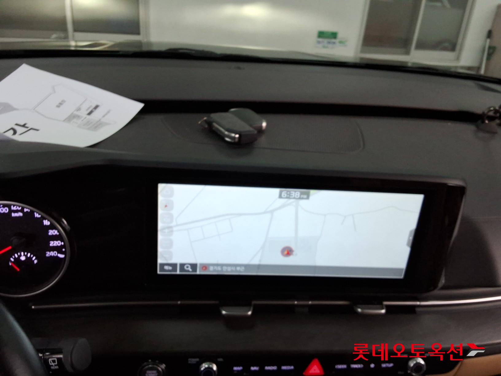 2022 - kia carnival