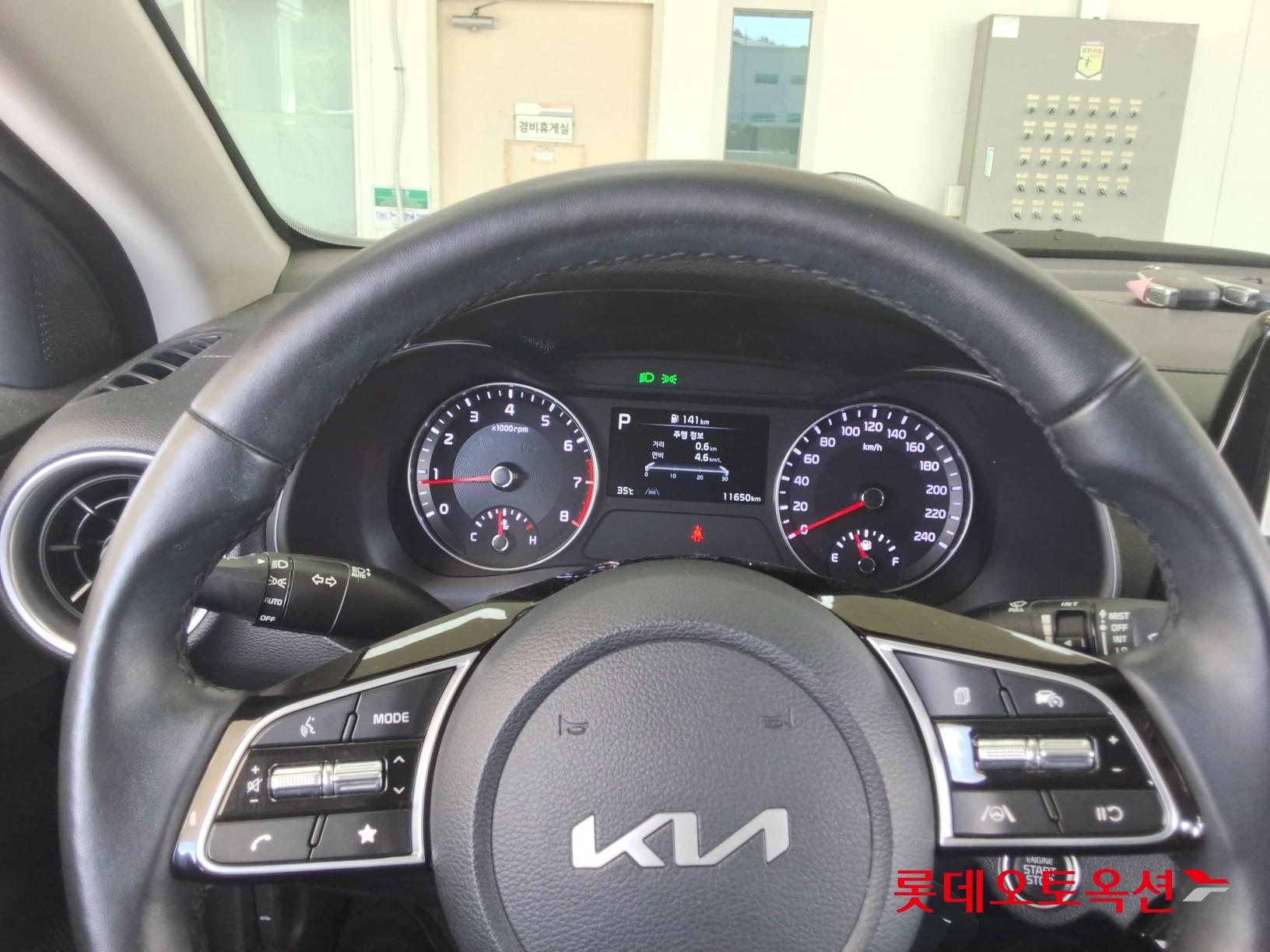 2022 - kia k3
