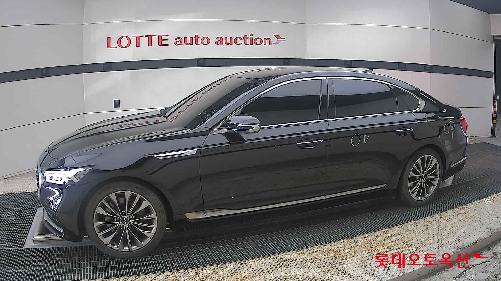 2022 - kia k9