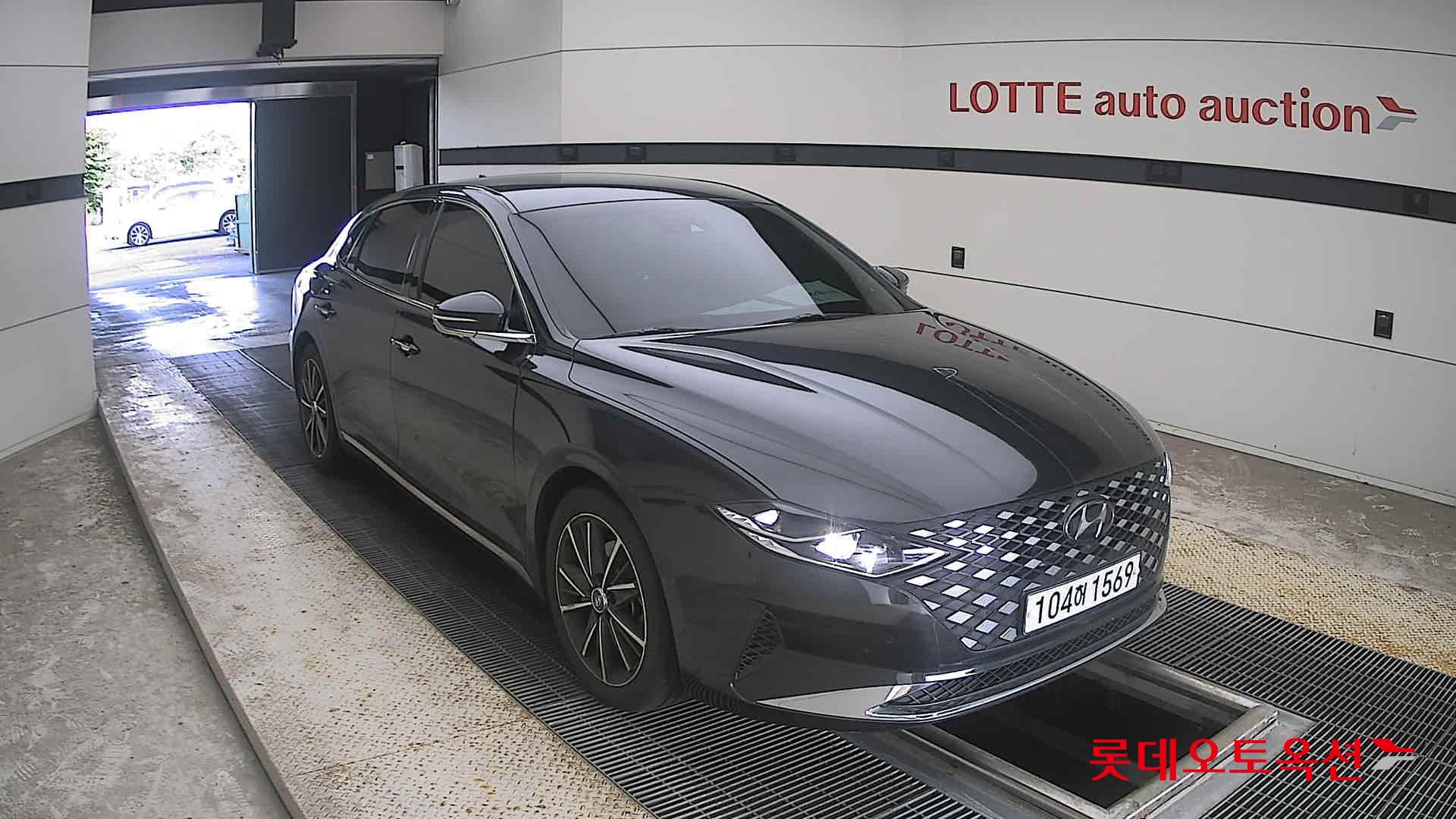 2020 - hyundai grandeur