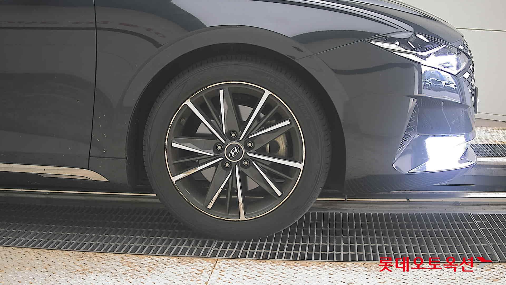 2020 - hyundai grandeur