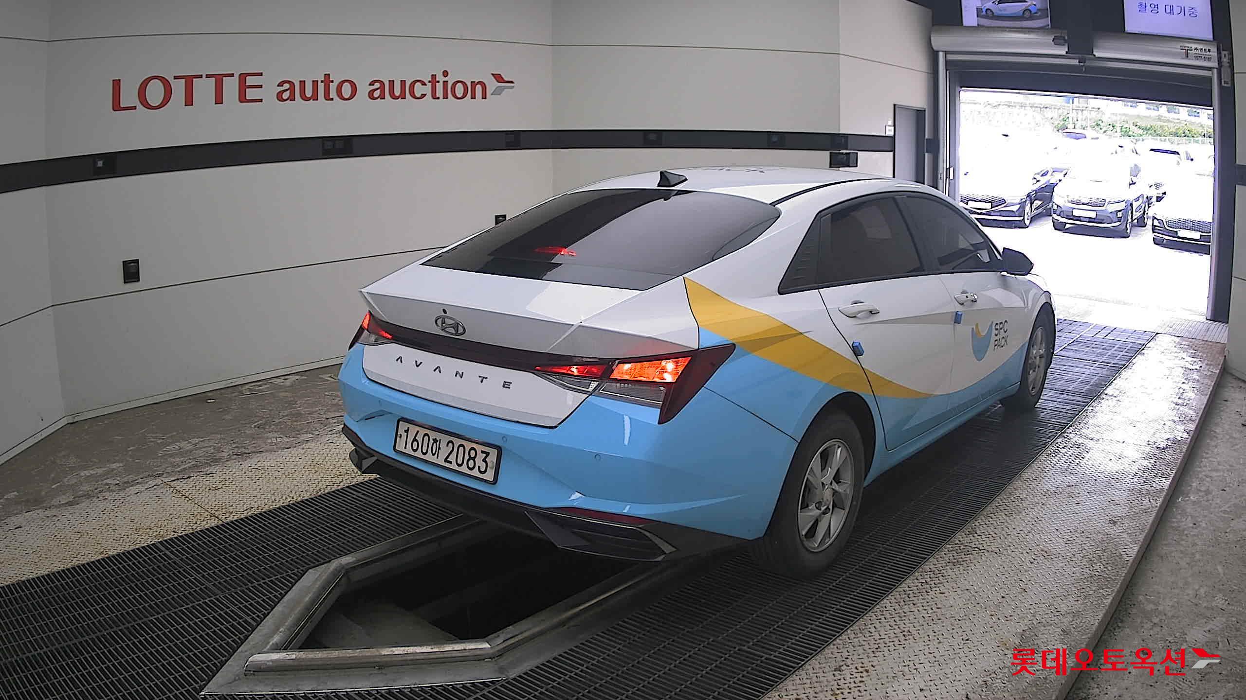 2021 - hyundai avante
