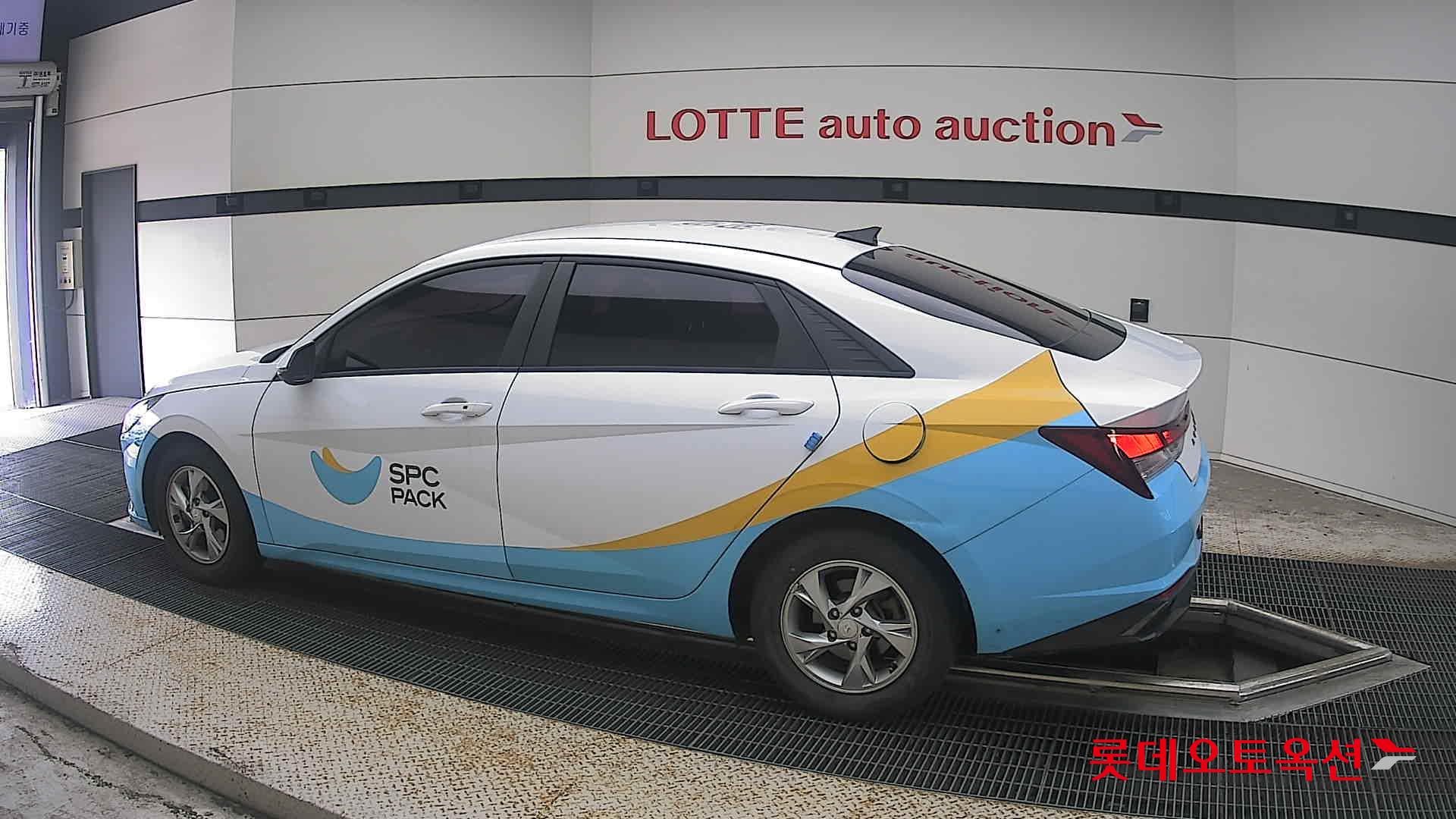 2021 - hyundai avante