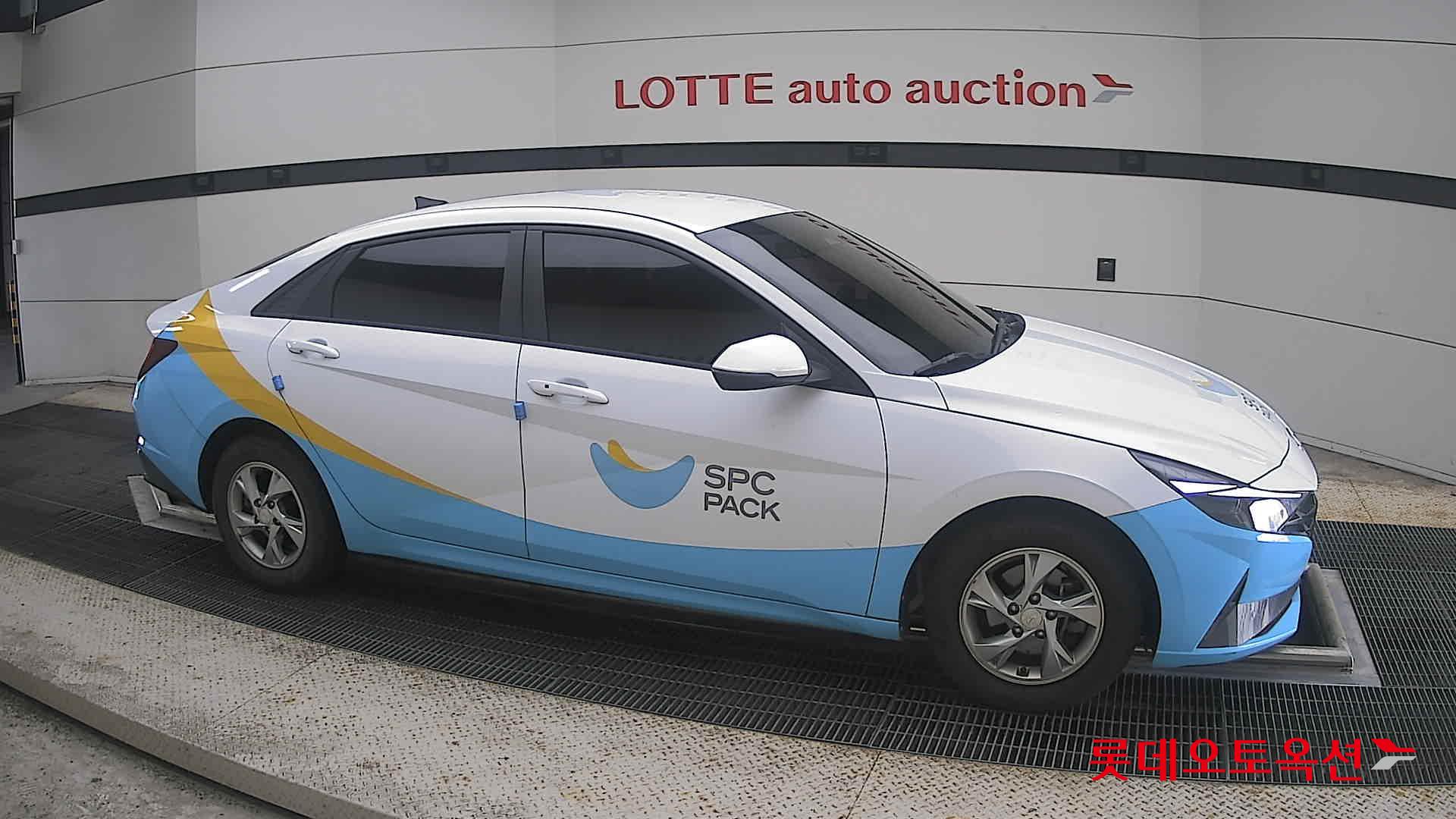 2021 - hyundai avante