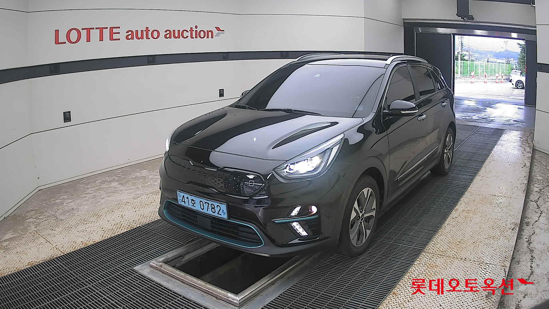 2022 - kia niro