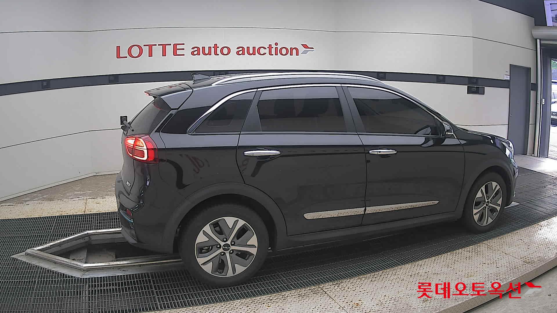 2022 - kia niro