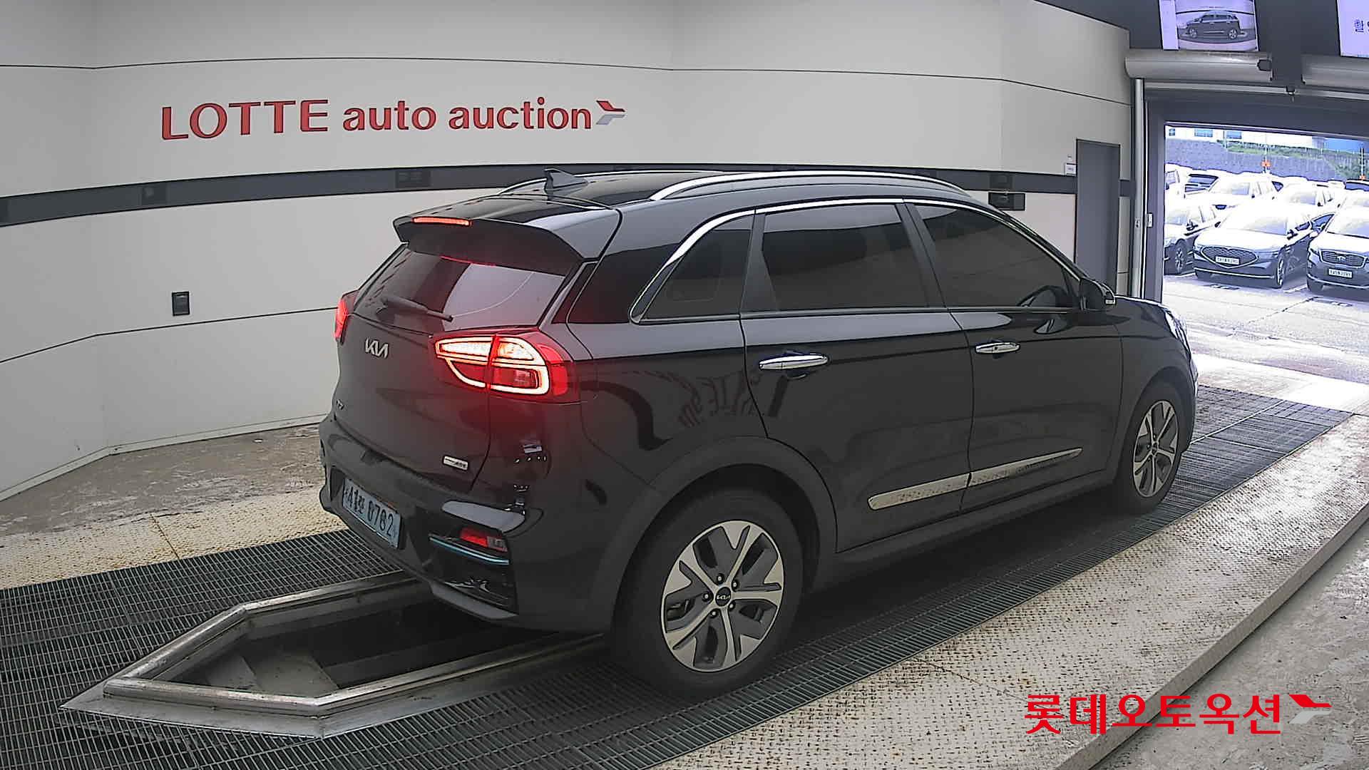 2022 - kia niro