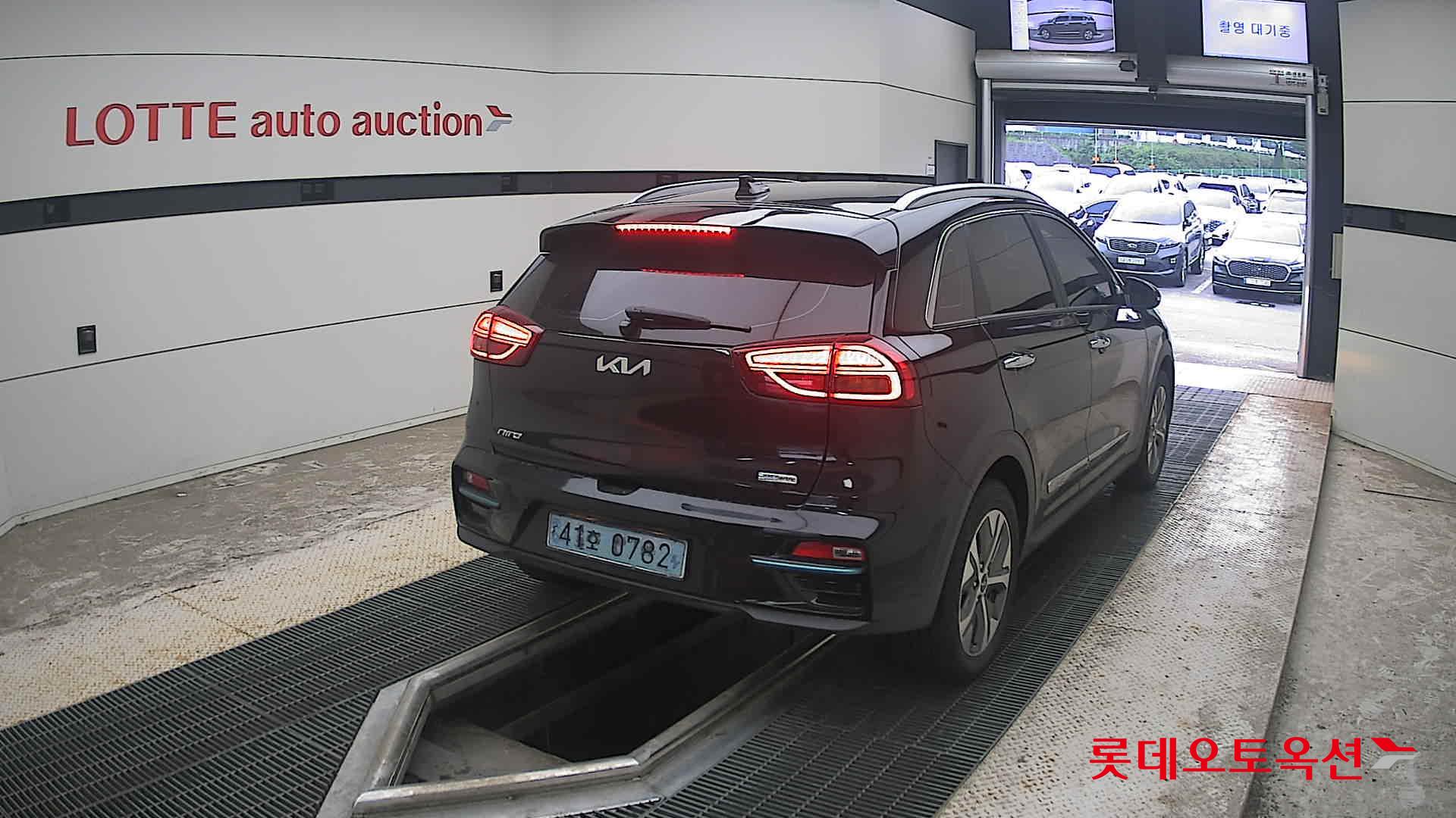 2022 - kia niro