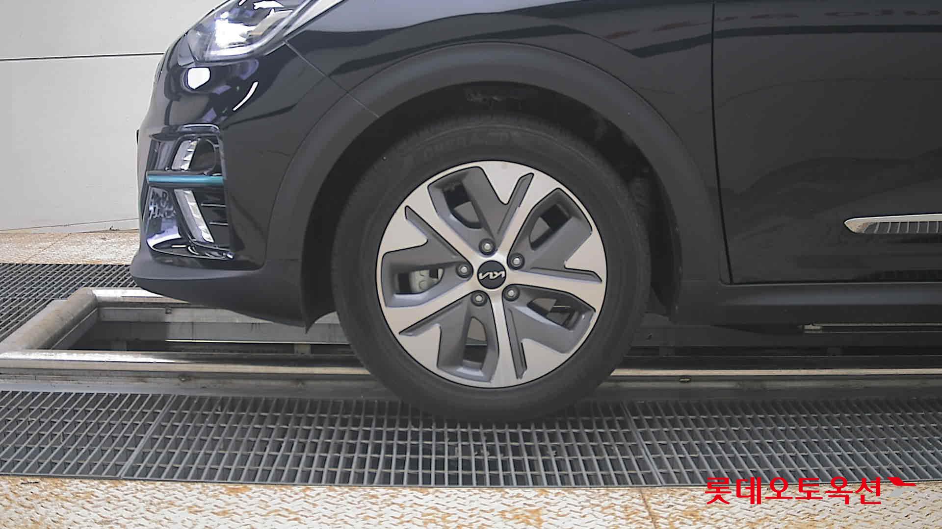 2022 - kia niro