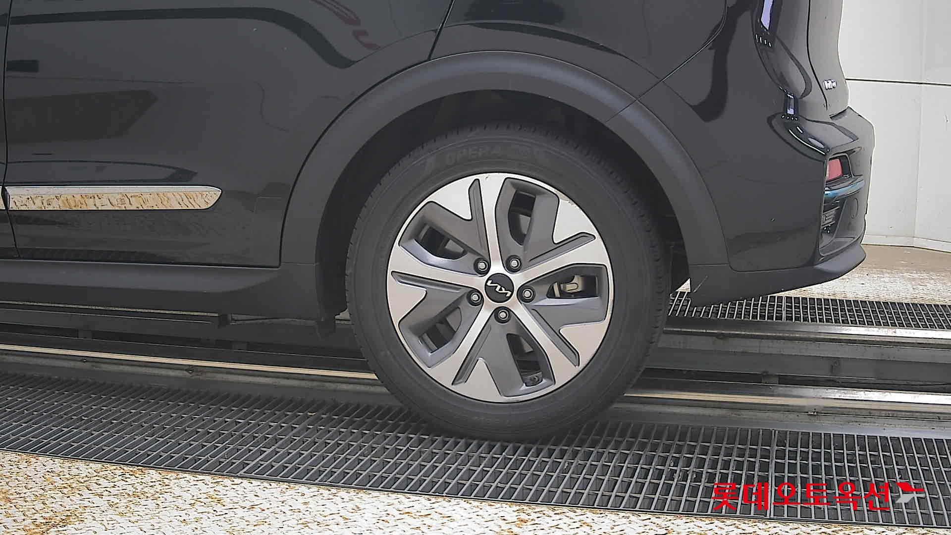 2022 - kia niro