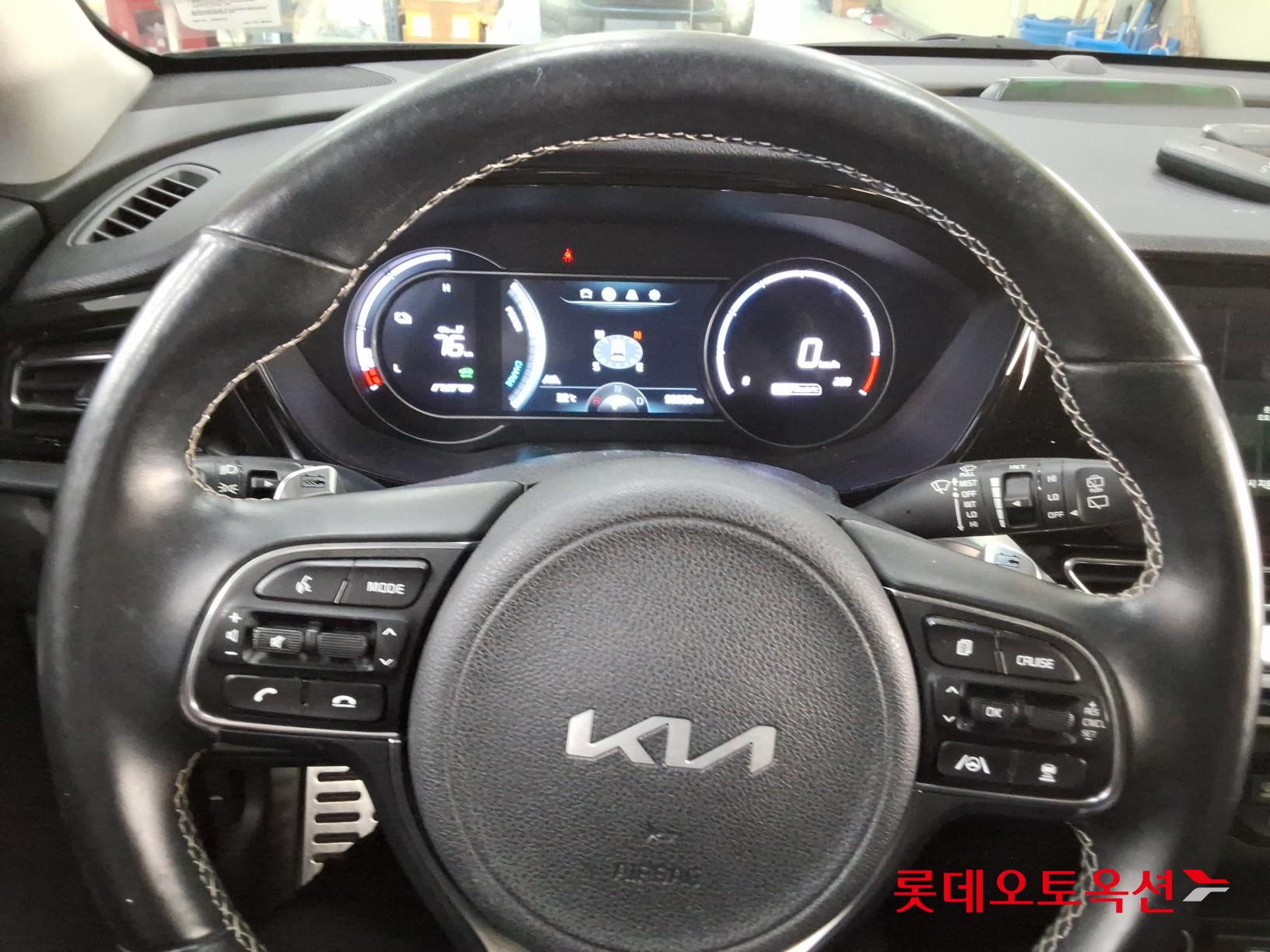 2022 - kia niro
