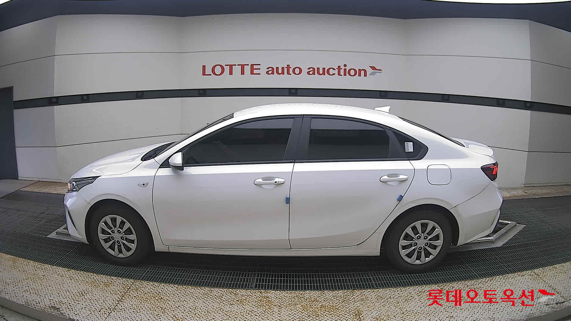 2022 - kia k3