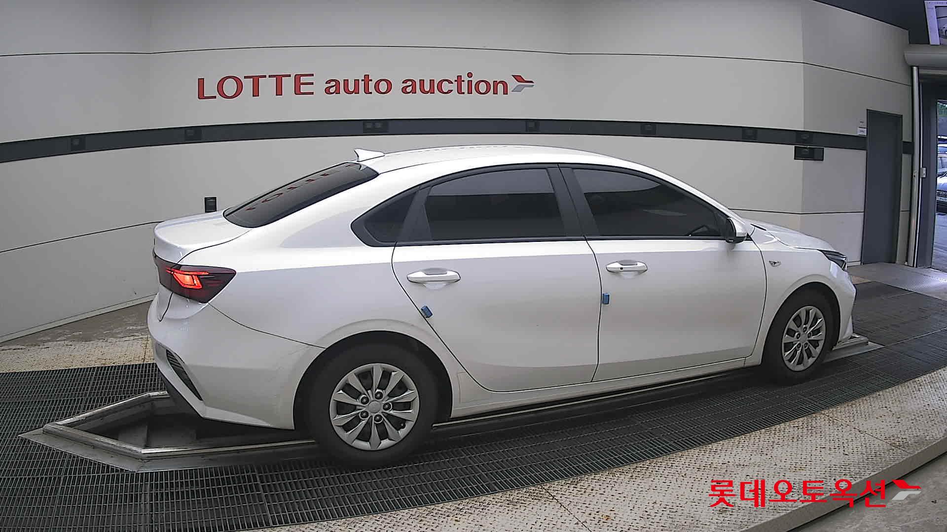 2022 - kia k3