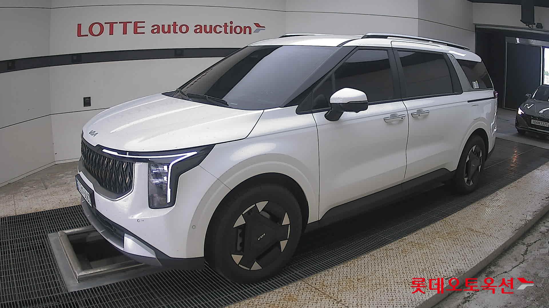 2024 - kia carnival