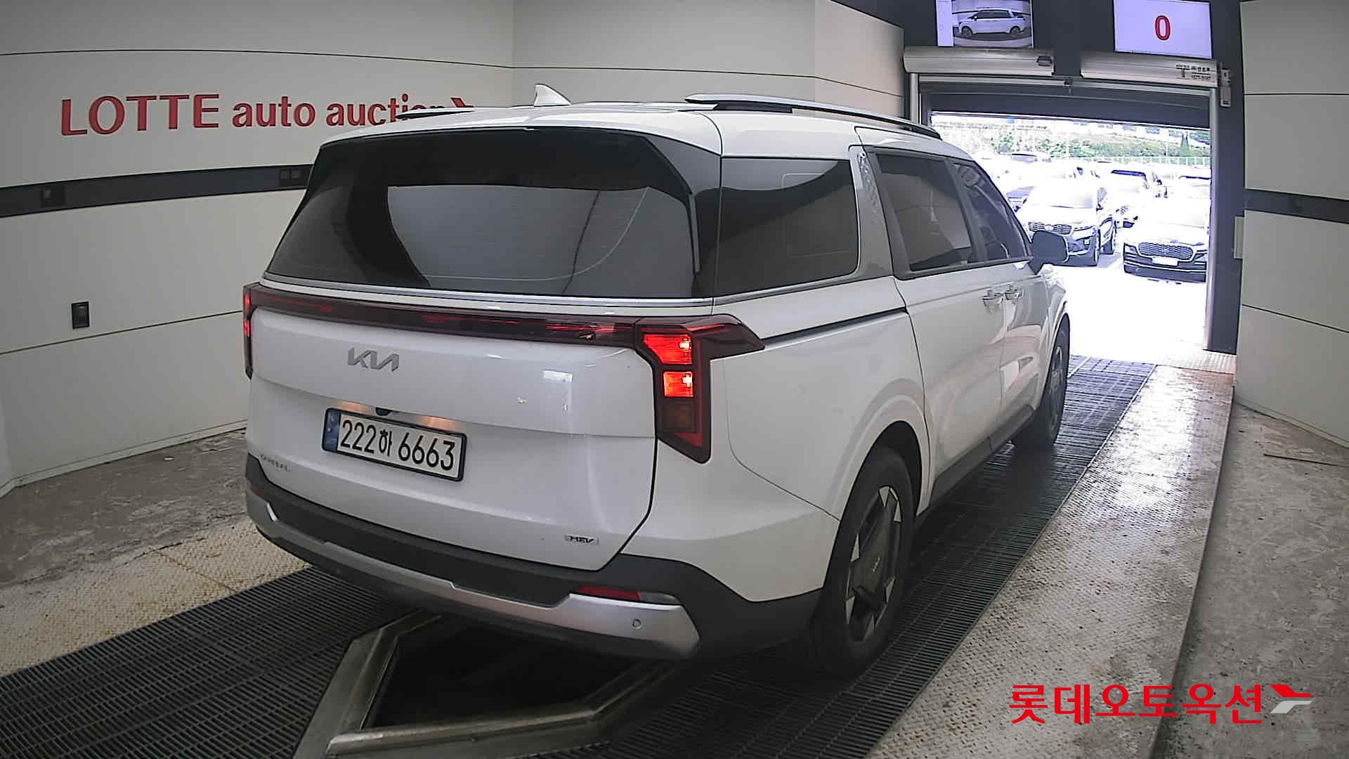 2024 - kia carnival