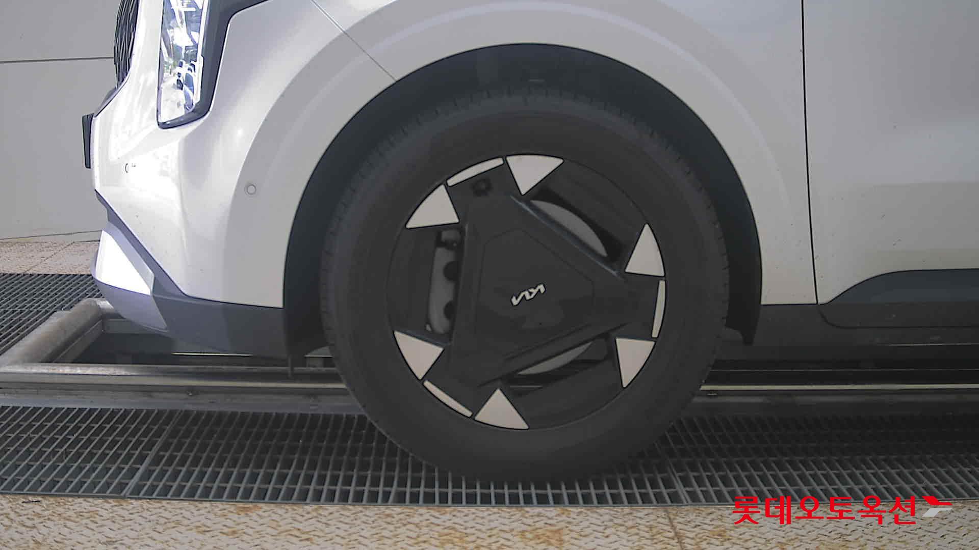 2024 - kia carnival