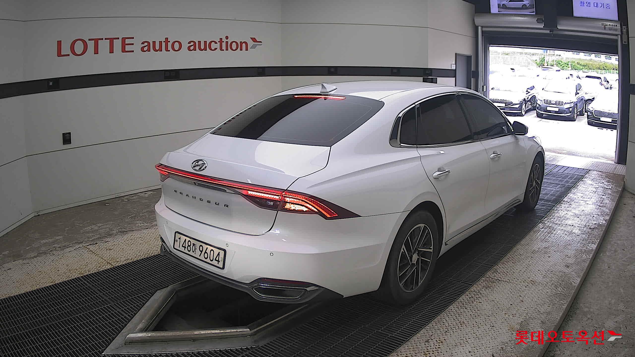 2021 - hyundai grandeur