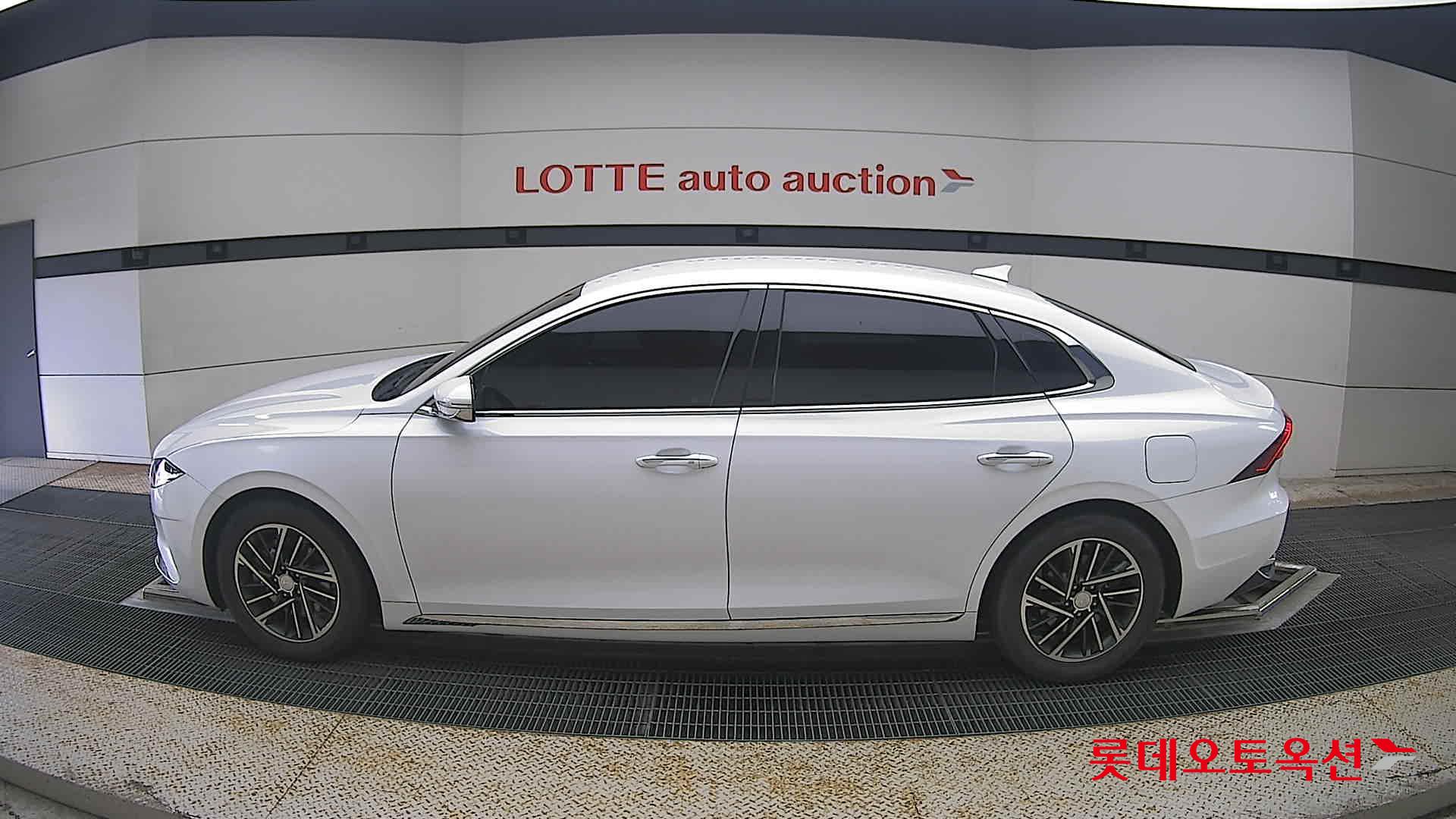 2021 - hyundai grandeur