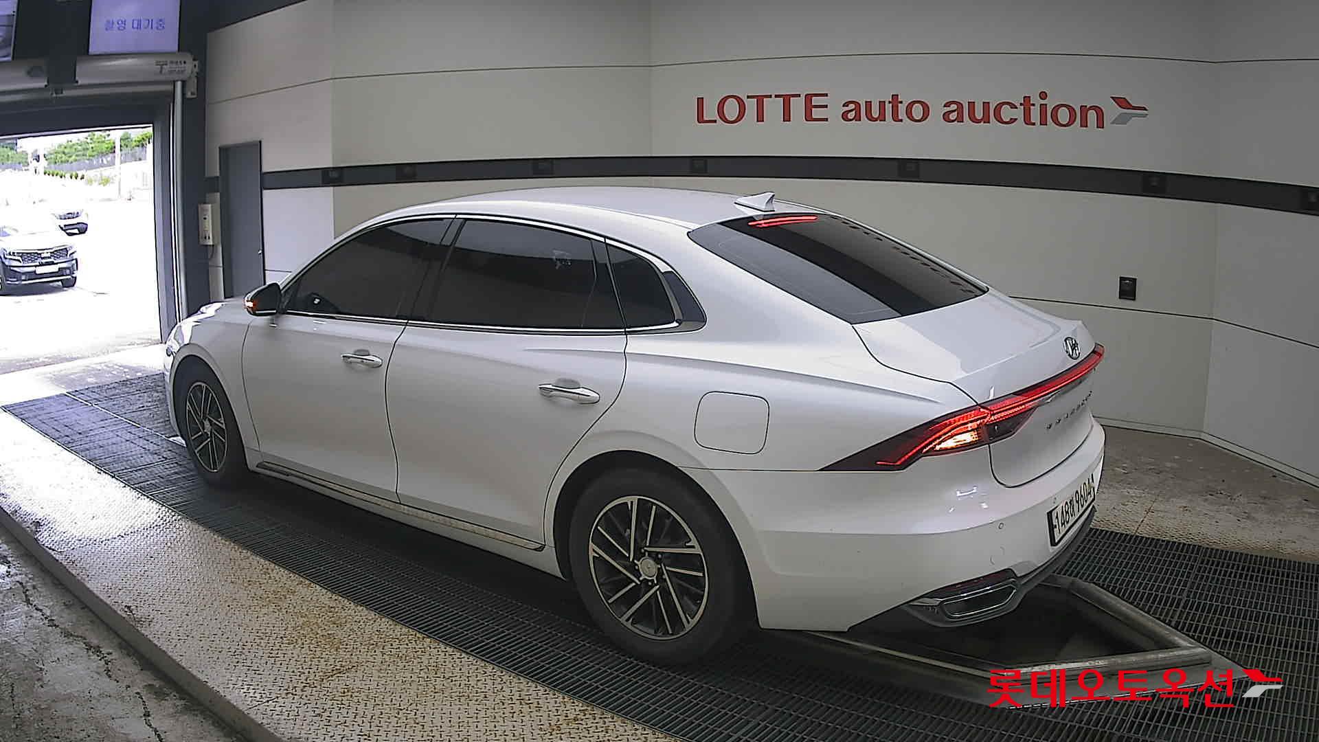 2021 - hyundai grandeur