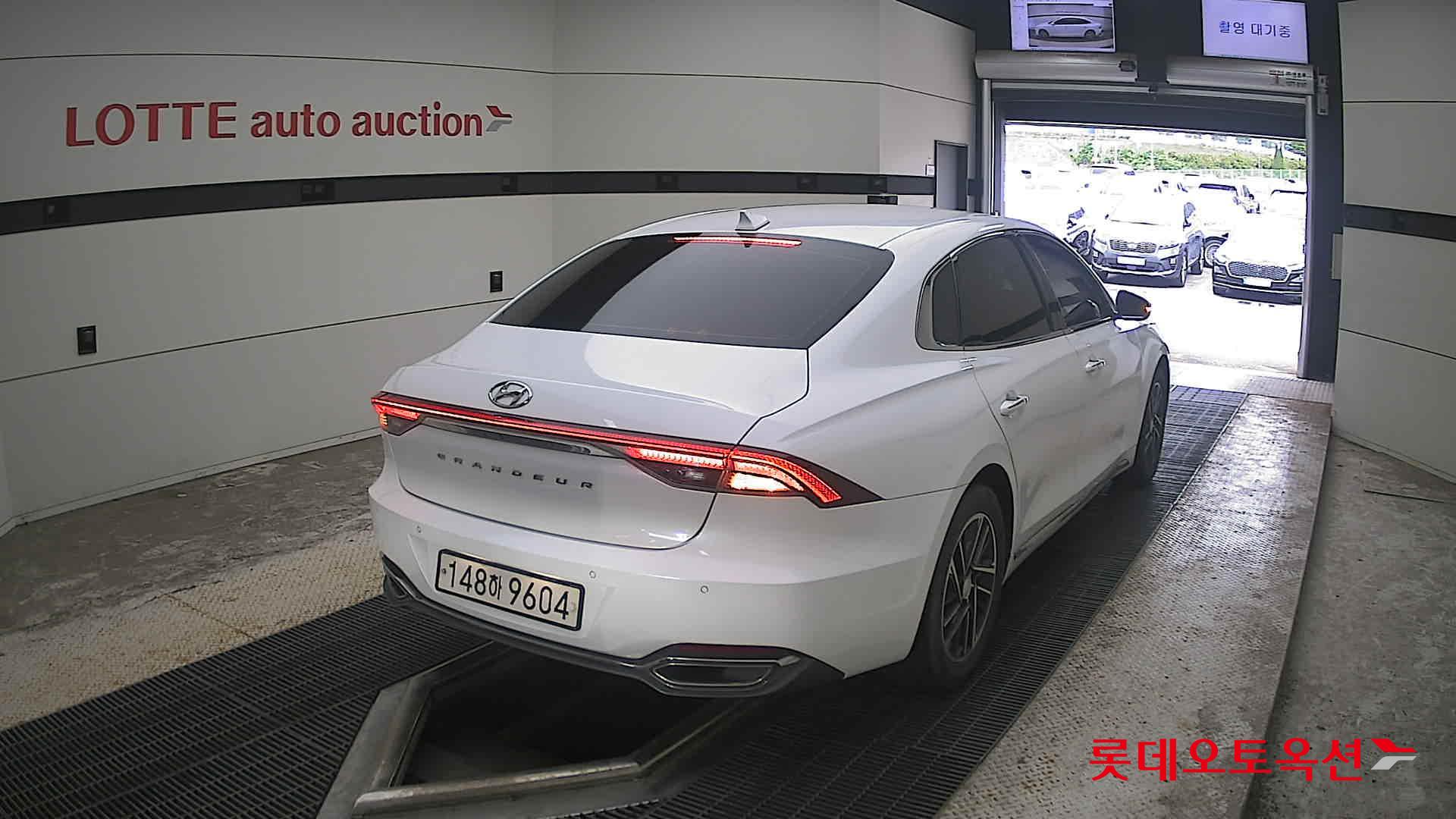 2021 - hyundai grandeur