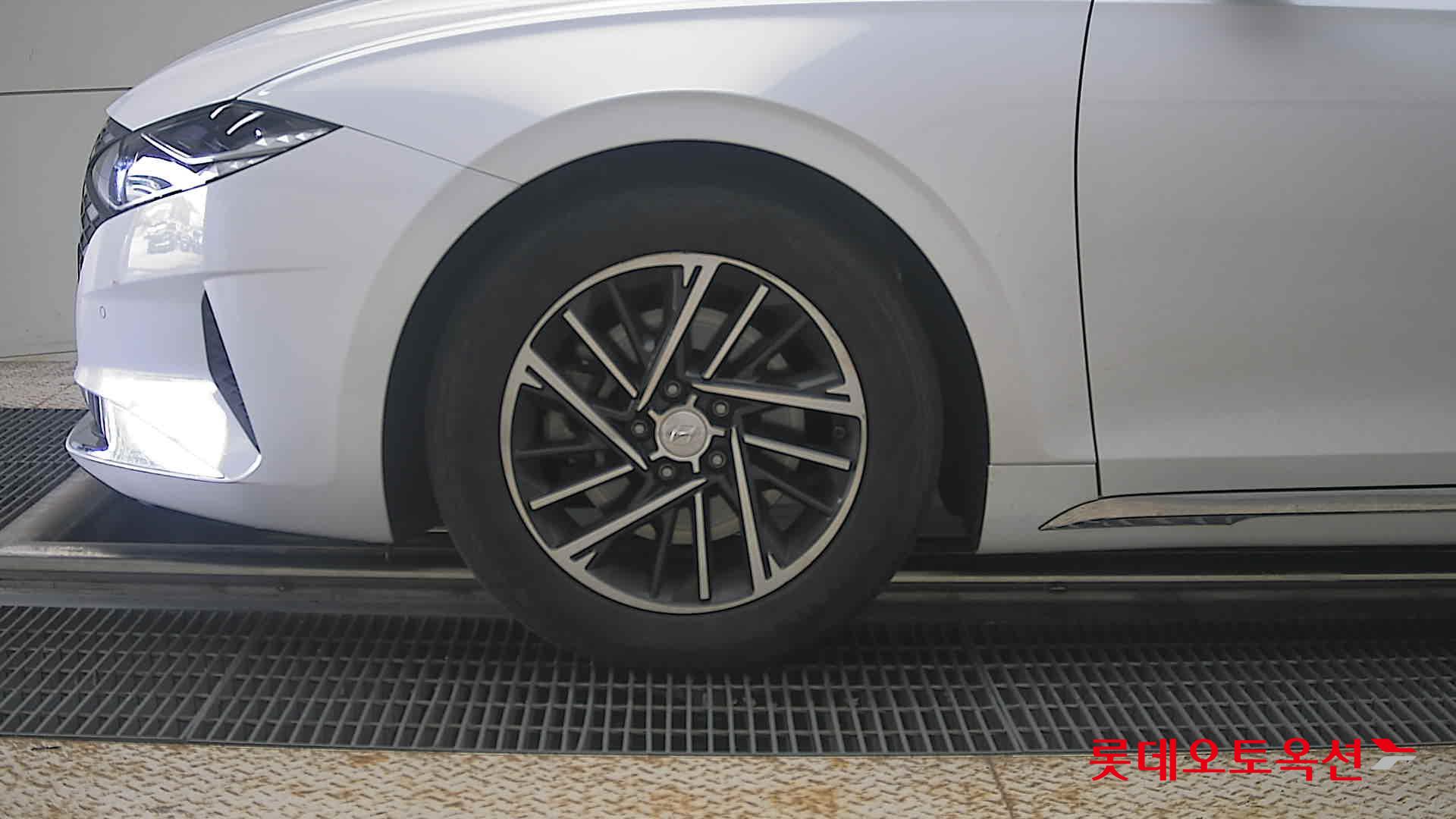 2021 - hyundai grandeur