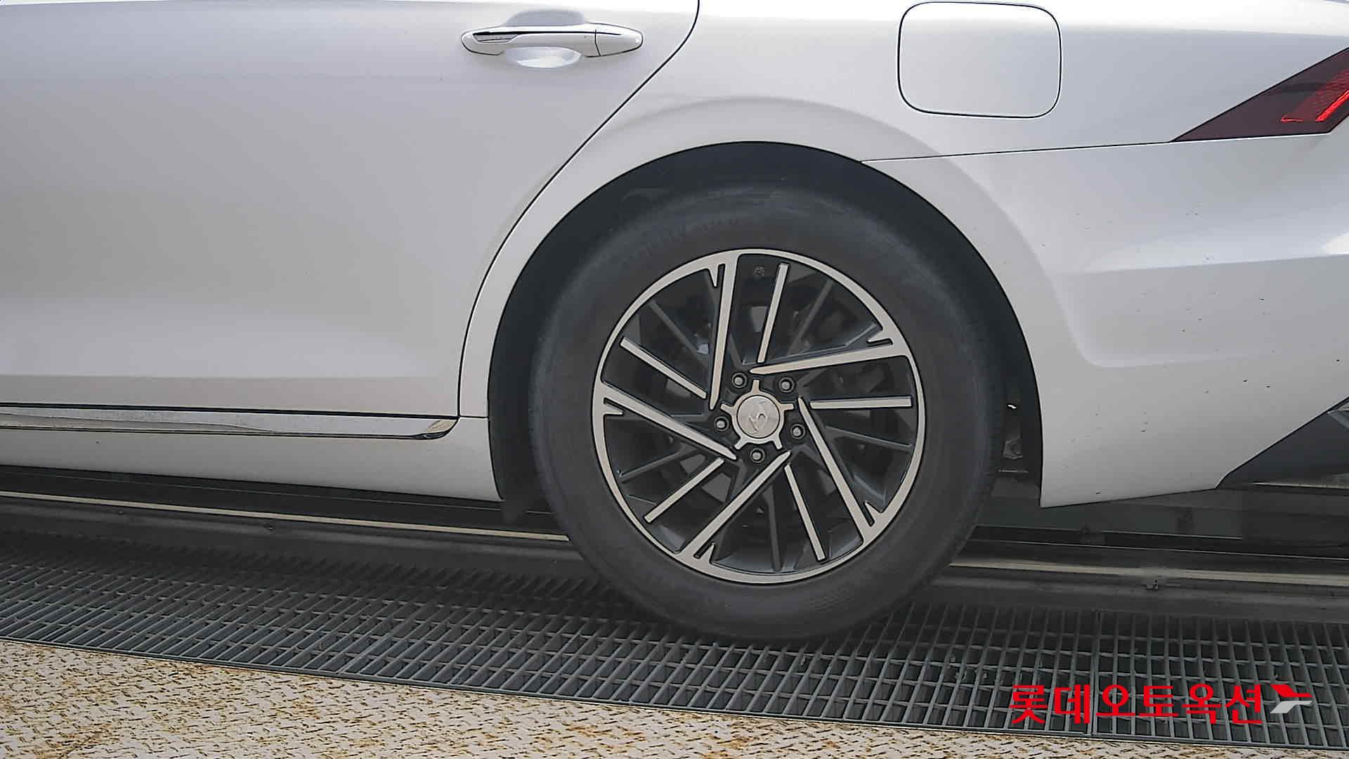 2021 - hyundai grandeur