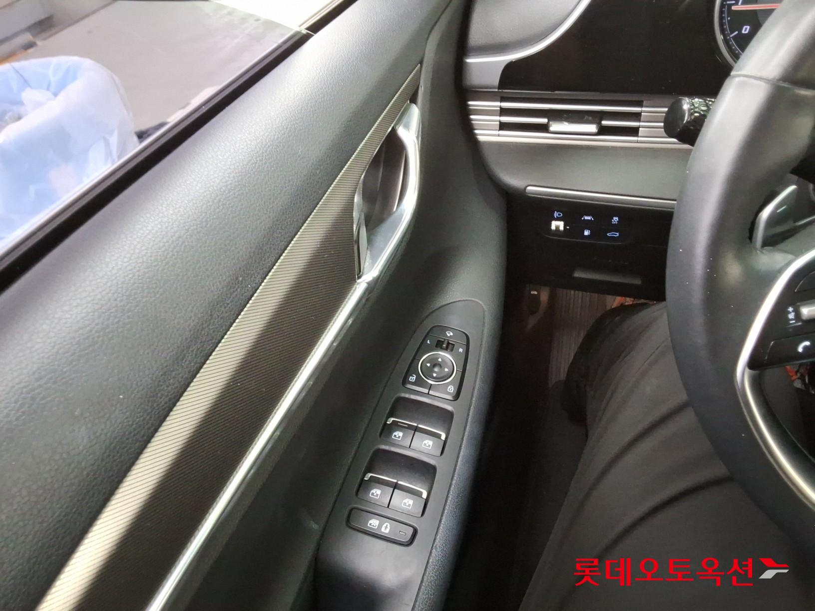 2021 - hyundai grandeur