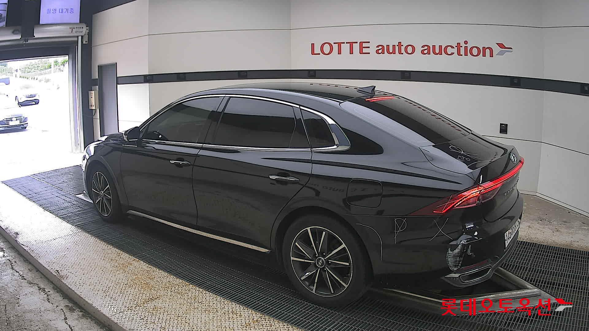 2020 - hyundai grandeur